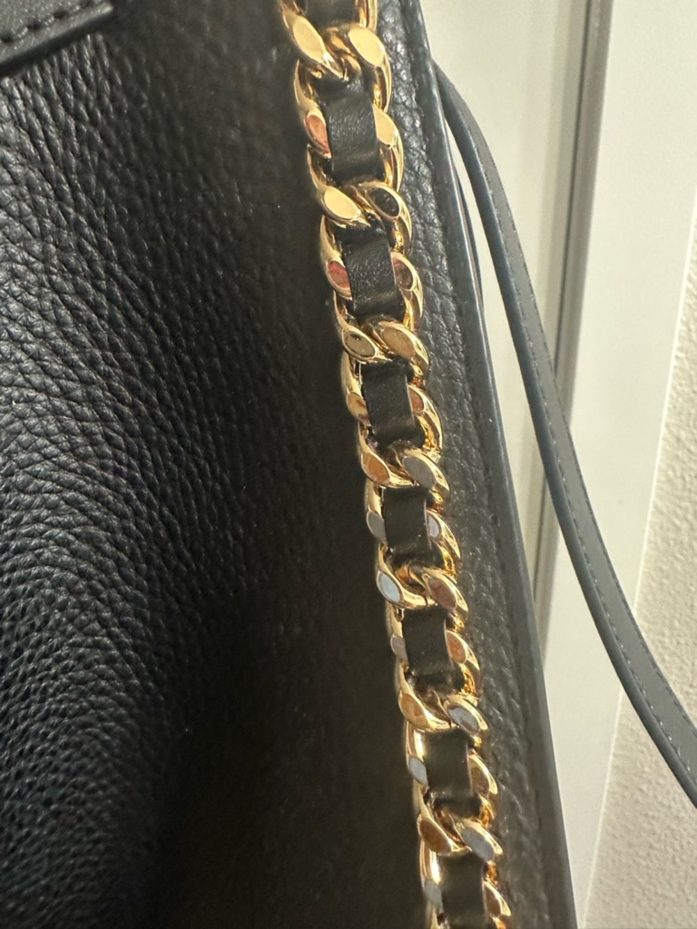 SALE! TODAY ONLY! MK Black Leather Bag with Gold Chain Trim and matching wallet - Picture 5 of 10